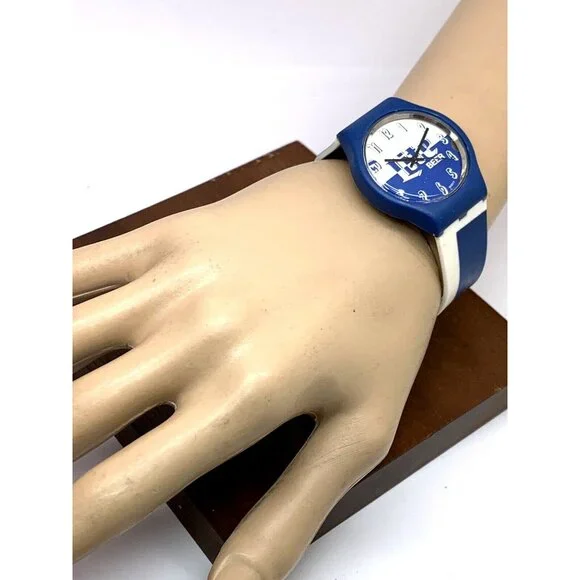 Miller Lite Beer Watch Unisex Quartz Vintage Blue White Rubber Band 35mm